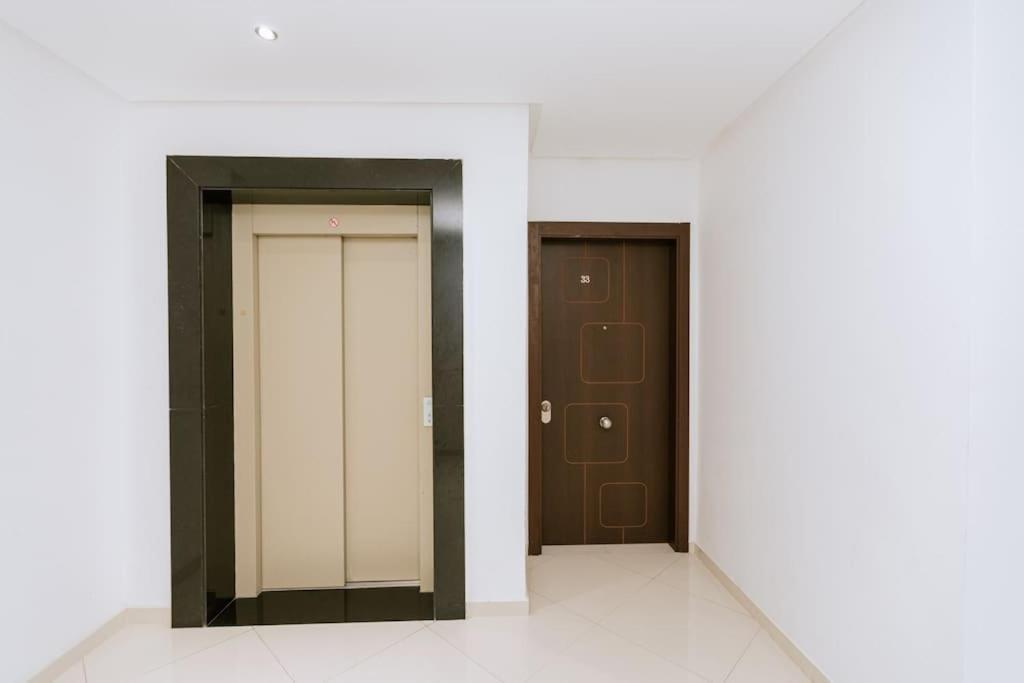 Central 2-Bedrooms Near Beach & Dining Tanger Exteriör bild