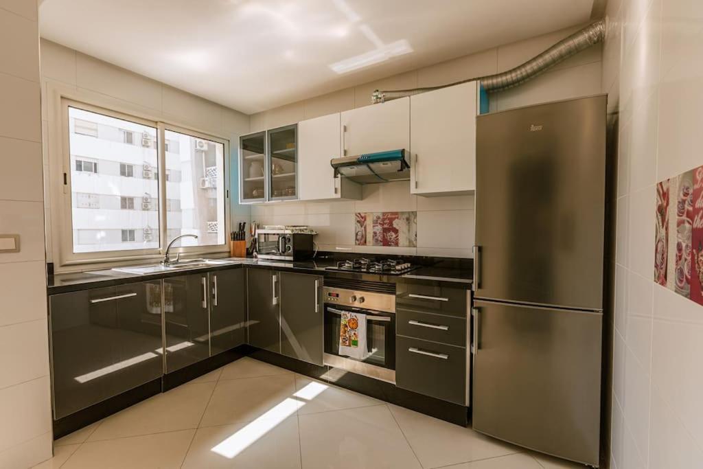 Central 2-Bedrooms Near Beach & Dining Tanger Exteriör bild