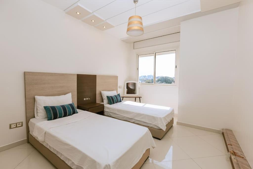 Central 2-Bedrooms Near Beach & Dining Tanger Exteriör bild