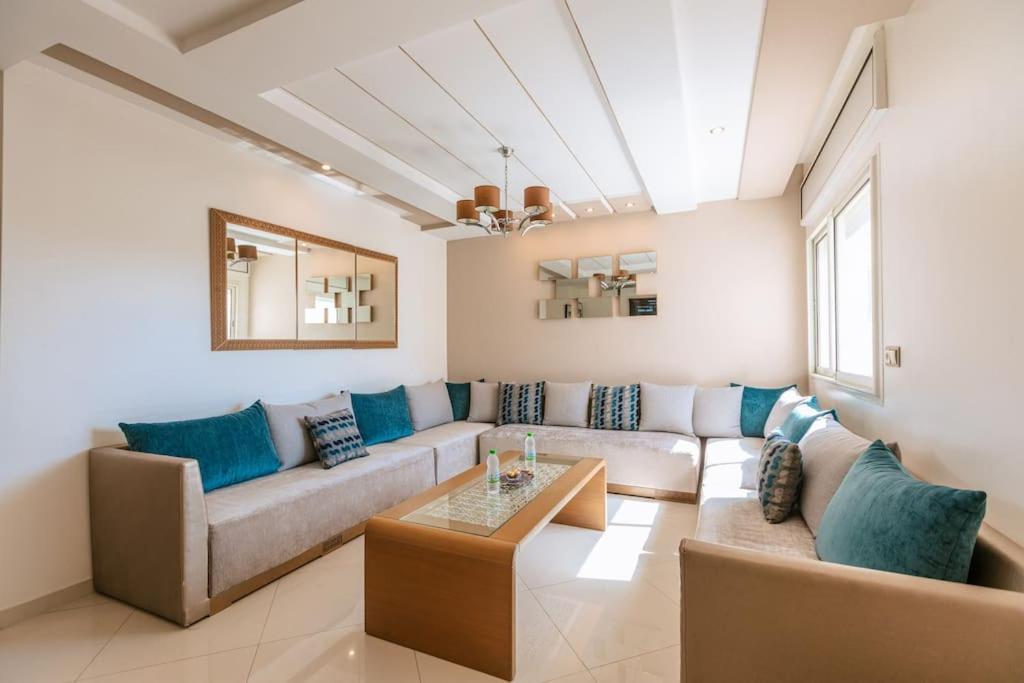 Central 2-Bedrooms Near Beach & Dining Tanger Exteriör bild